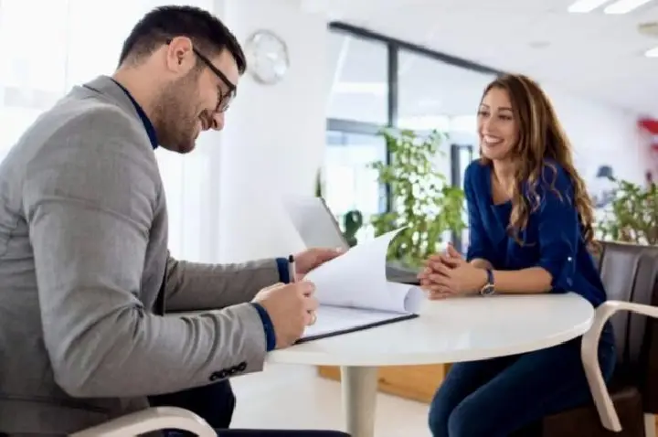 InvestSP abre processo seletivo com salário de R$ 10 mil