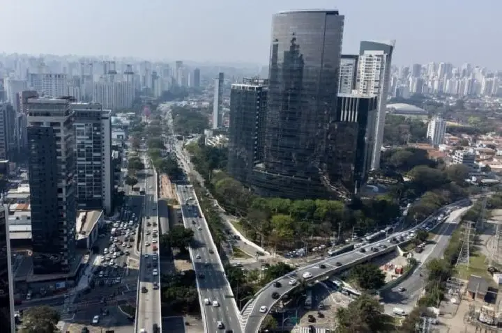 Previsão do tempo para terça em SP: sol entre poucas nuvens