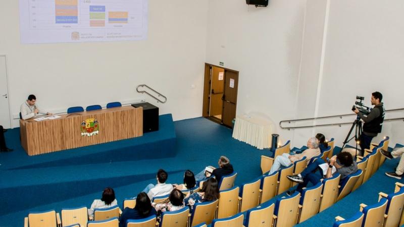 Prefeitura apresenta balanço do terceiro quadrimestre de 2025 em audiência pública na Câmara Municipal